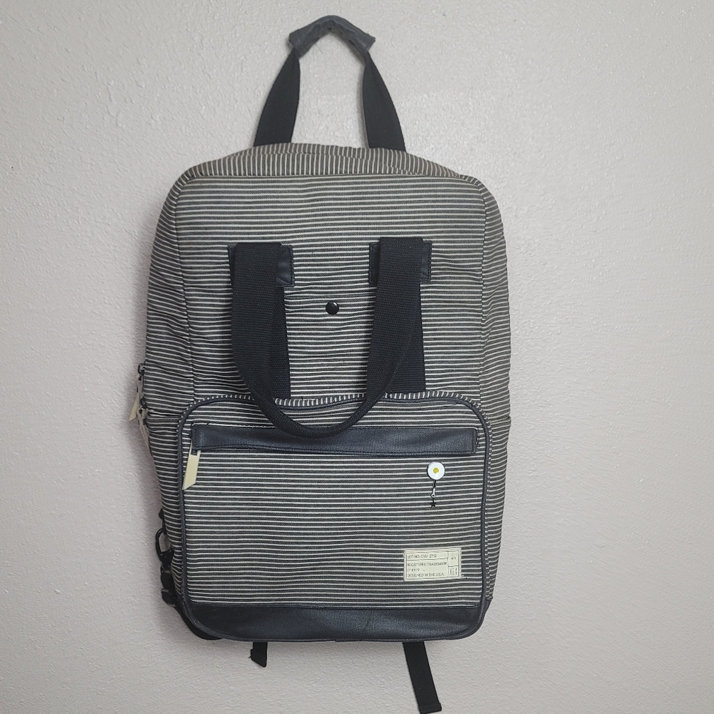 Hex Instinct Convertible Backpack Grey Woven - image 1